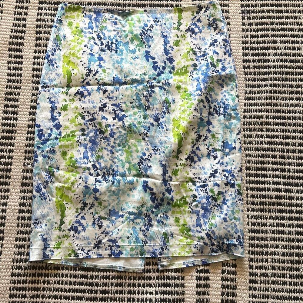 Ann Taylor Size 6 green blue Satin Skirt